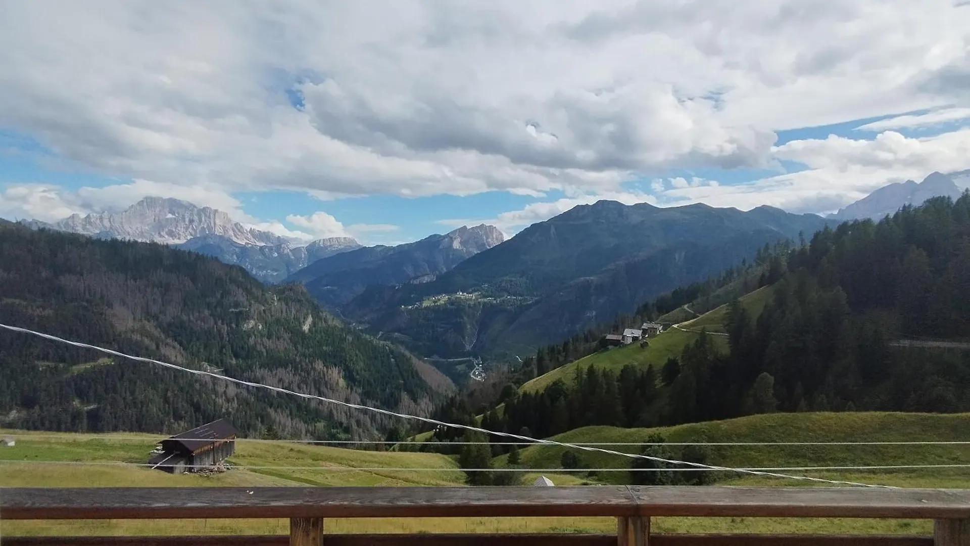 Apartment Appartamento Col Di Lana - Dolomites Mountain Stay Livinallongo Del Col Di Lana